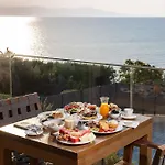 Anasa Luxury Hotel