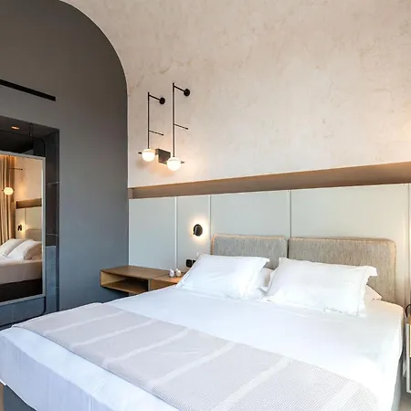 Anasa Luxury 4*