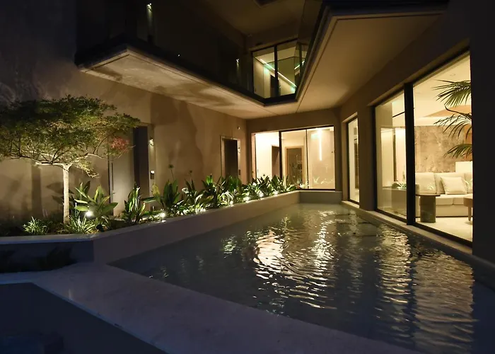 Anasa Luxury Elaiokhorion