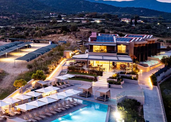 Anasa Luxury Hotel 4*