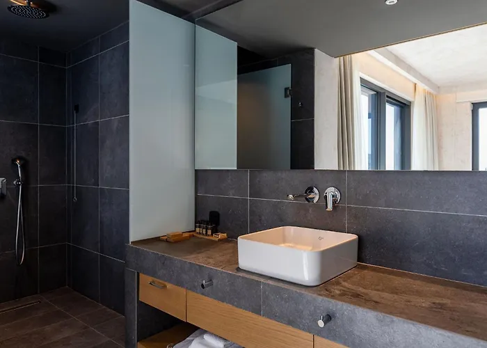 Anasa Luxury