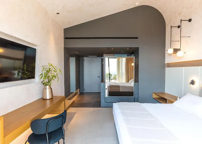 Anasa Luxury Hotel