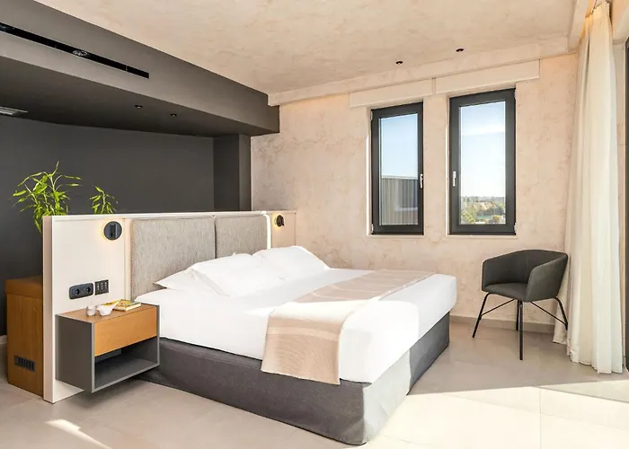 Anasa Luxury