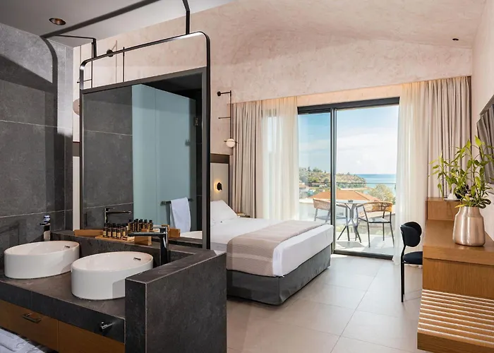 Anasa Luxury Hotel 4*